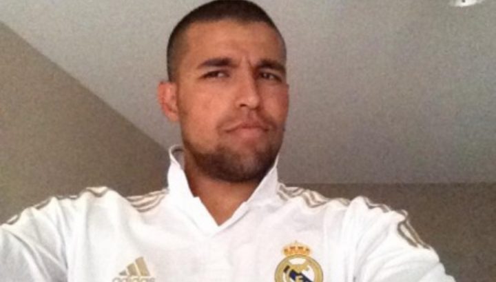 Il selfie di Chaibeddra con la maglia del Real 
